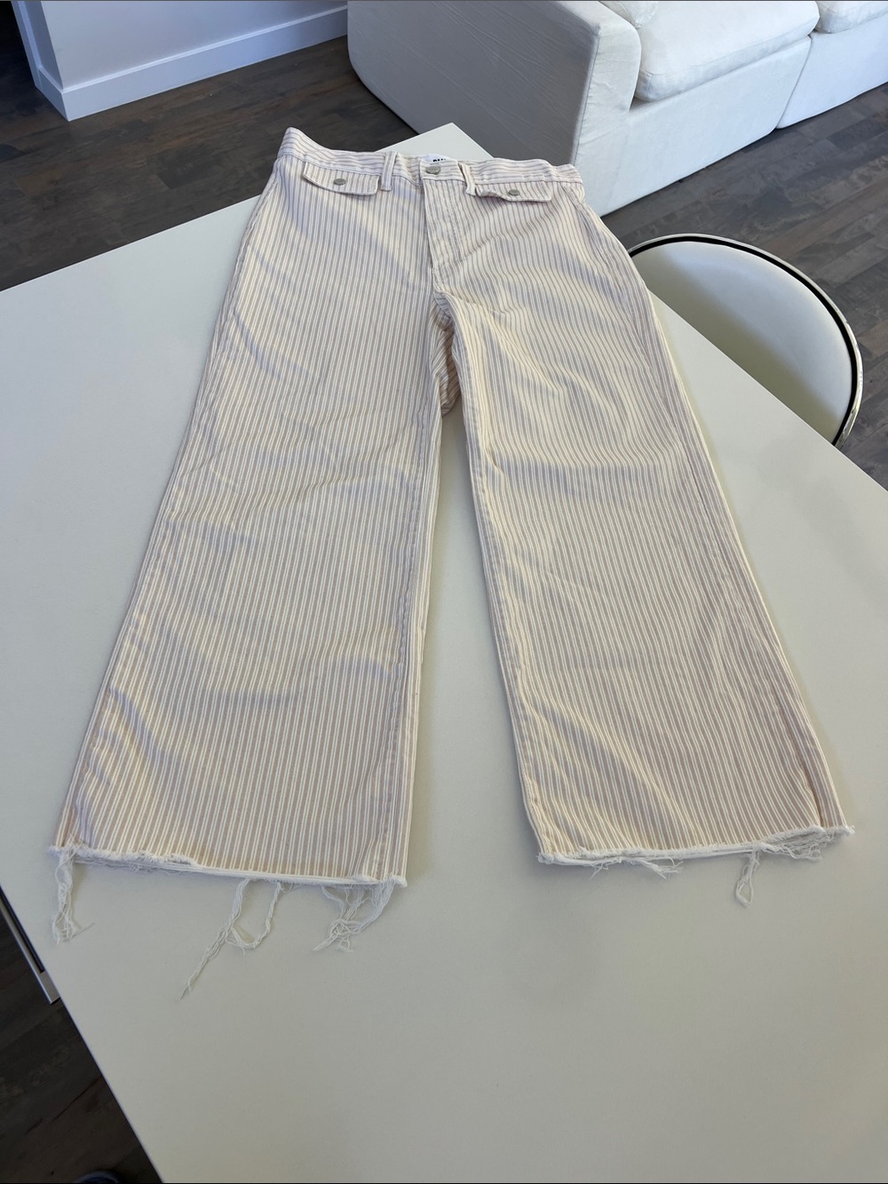 PAIGE anessa tonal cream and tan stripe wide leg slight crop jeans raw hem 30 - Picture 3 of 10